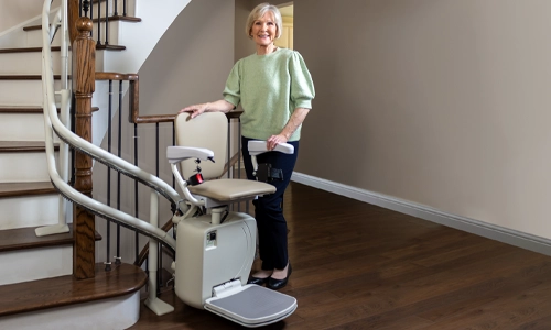 Savaria Stairfriend 23 Curved Stairlift